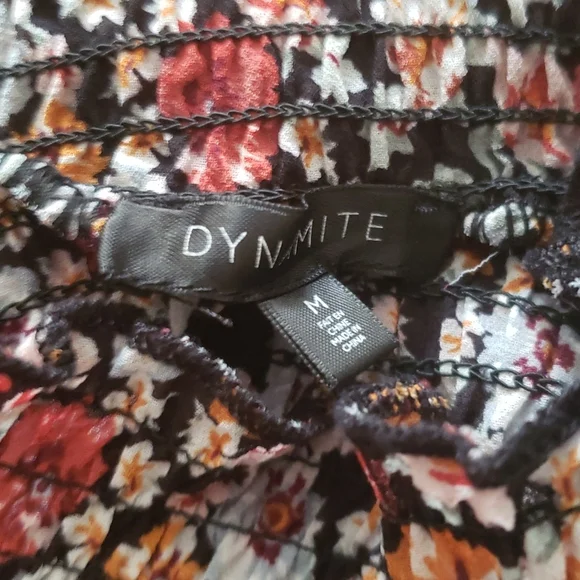Dynamite Tops - Picture 2 of 3